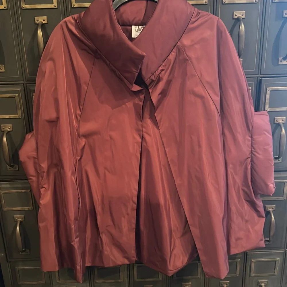 Star ⭐️ PLANET by Lauren G Chic Cape - Picture 1 of 8